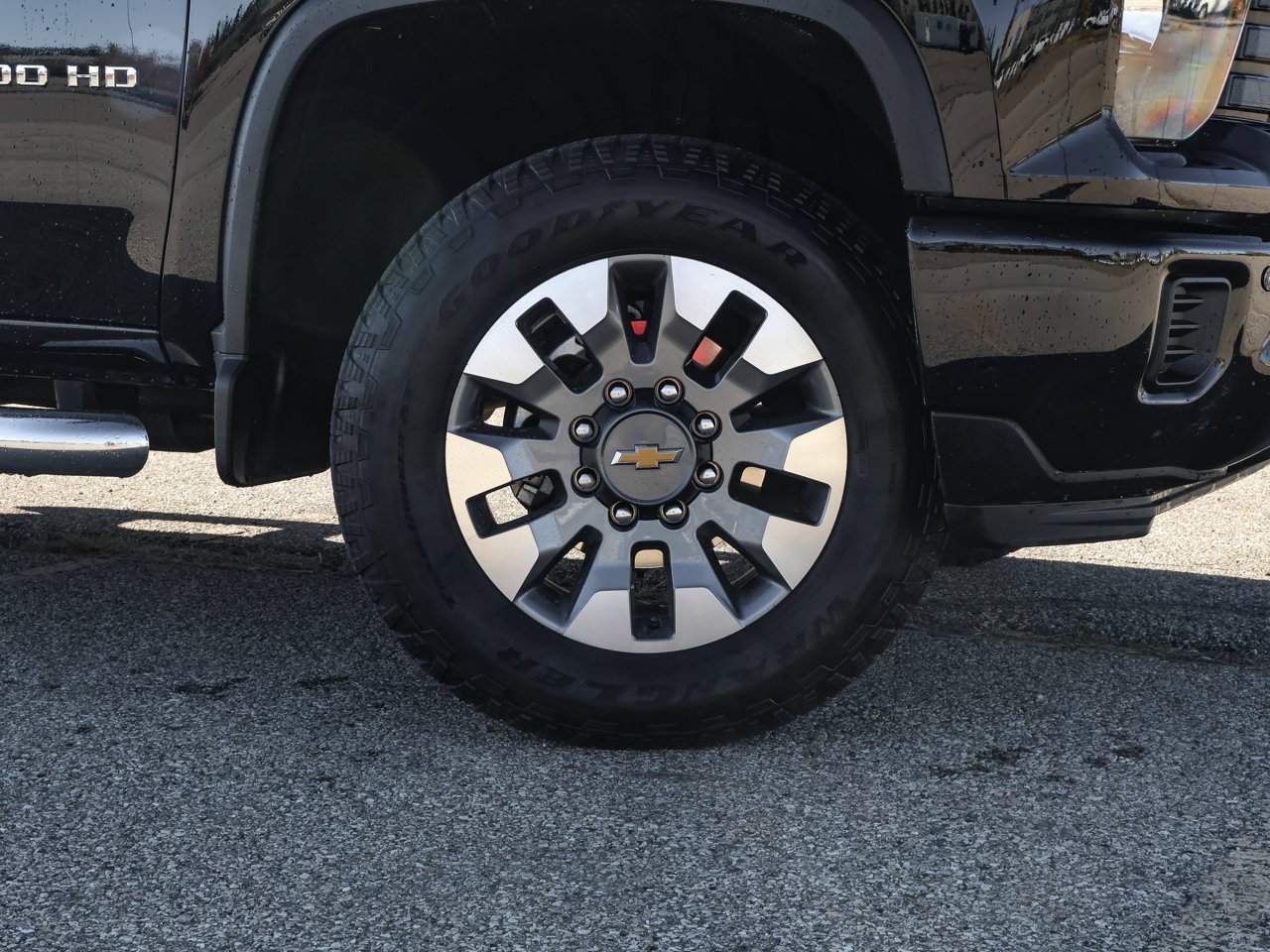 2026 Chevrolet Silverado 2500HD 4WD Crew Cab 159 Custom Black Sherwood Park - photo #10