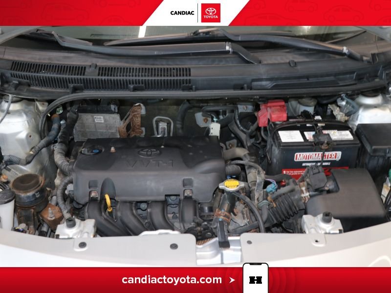 Toyota Yaris 2012 Argent Blainville - photo #32