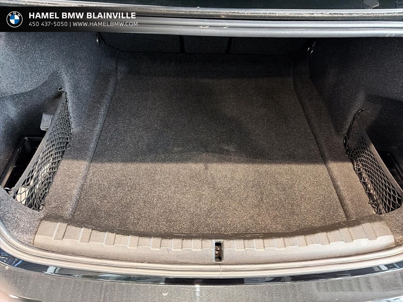 2019 BMW Série 3 330i xDrive berline Black Blainville - photo #5