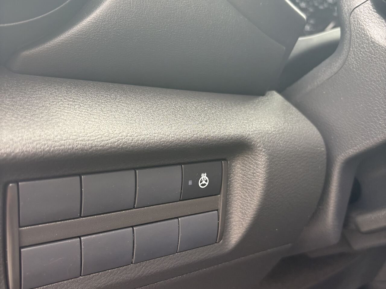 2024 Nissan Kicks SR Black Mont-Laurier - photo #13