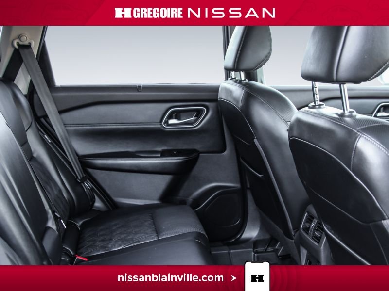 2023 Nissan Rogue Grey Saint-Eustache - photo #25