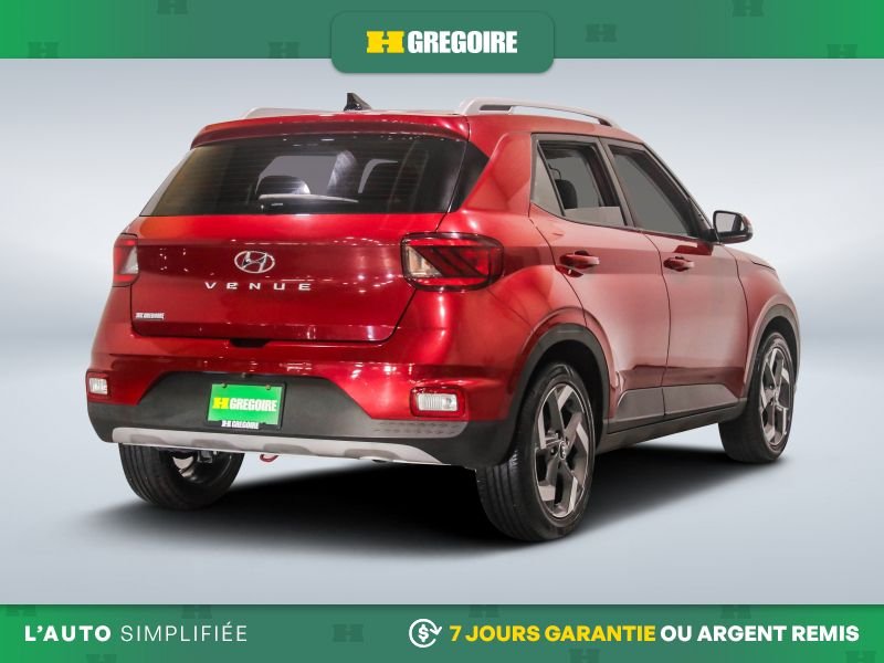 2021 Hyundai Venue Red Laval - photo #8