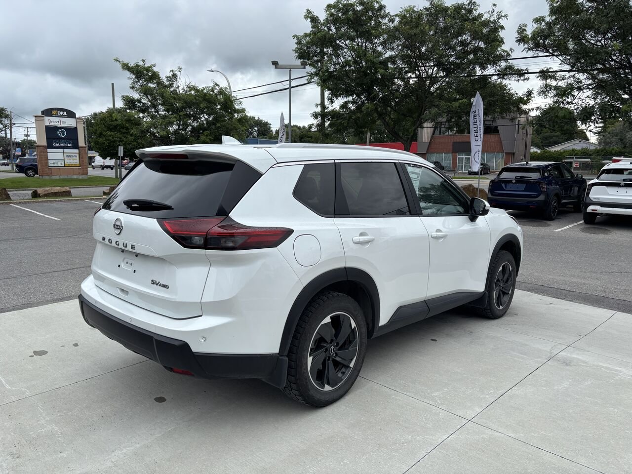 Nissan Rogue SV TI 2024 Blanc Châteauguay - photo #5
