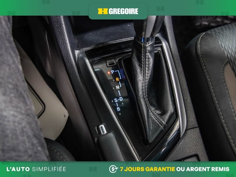 Toyota Corolla 822023 | LE AUTO A/C CAM RECUL BLUETOOTH 2019 Bleu Laval - photo #16