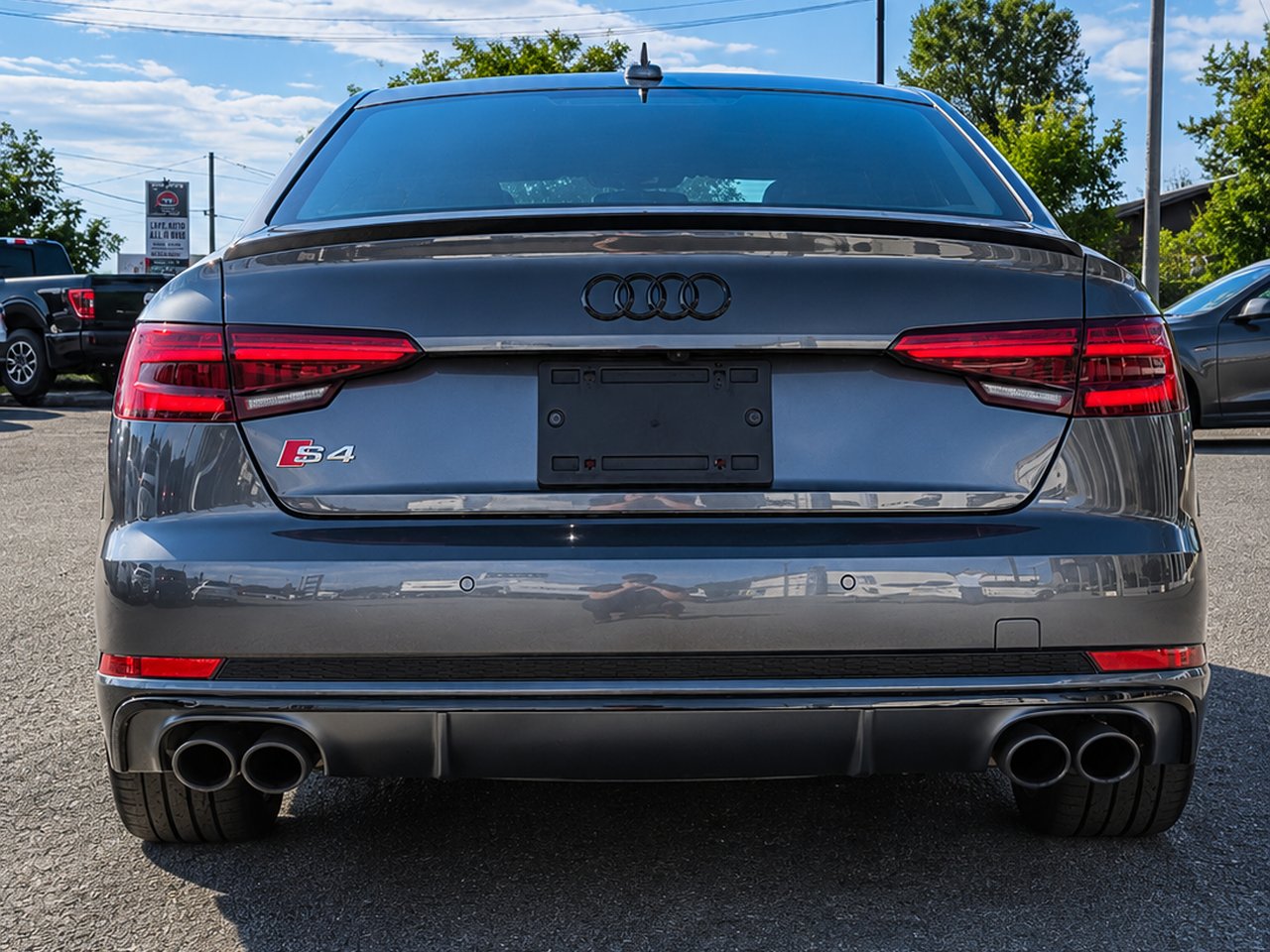 2018 Audi S4 Progressiv Quattro Grey Granby - photo #5
