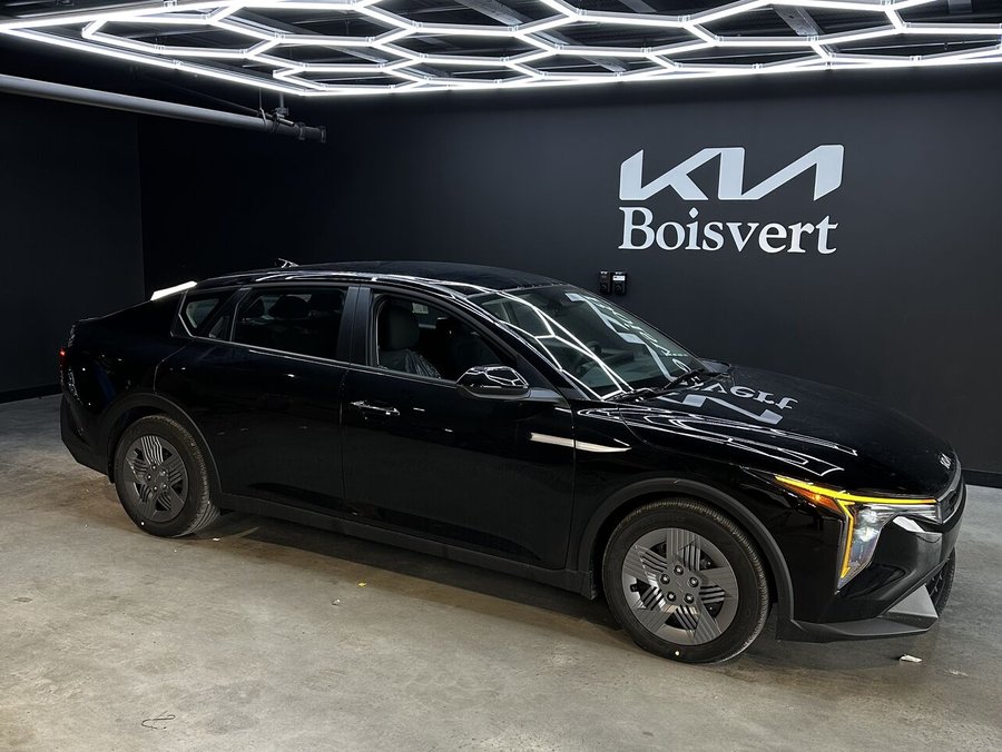 2026 Kia K4 2026 Aurora Black