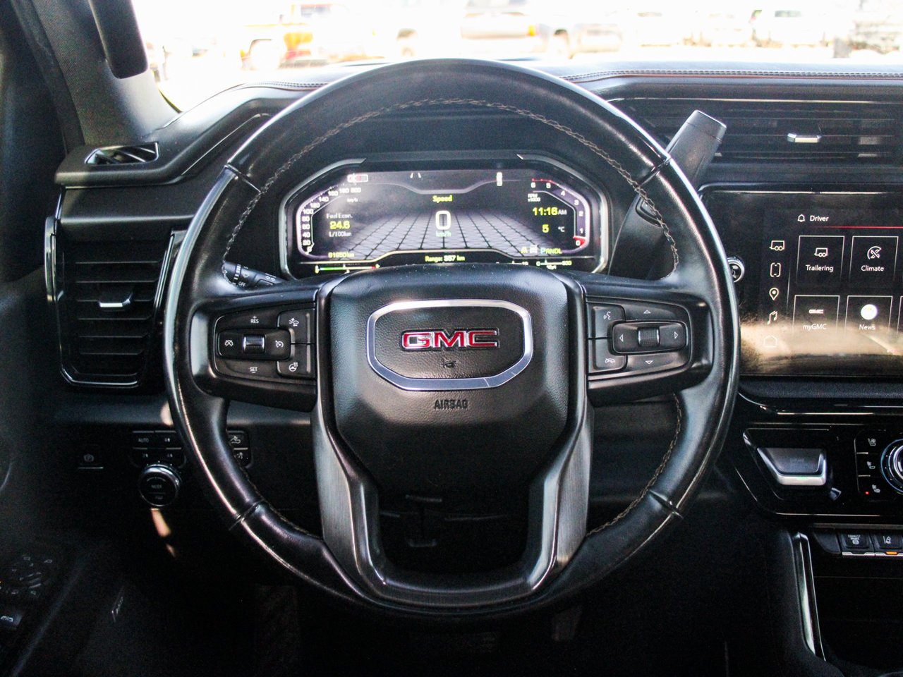 2024 GMC Sierra 3500HD 4WD Crew Cab 159 AT4 White Sherwood Park - photo #19