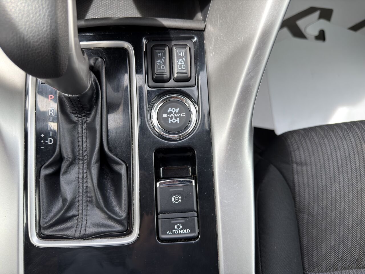 2023 Mitsubishi Eclipse Cross White Thetford Mines - photo #26
