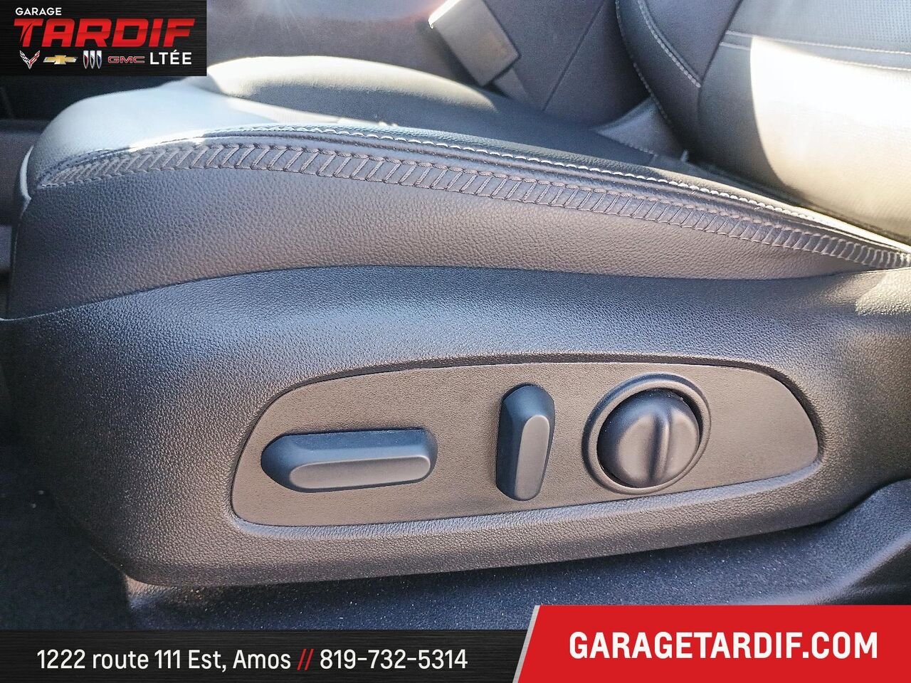 2024 GMC TERRAIN DENALI AWD Traction intégrale 4 portes Denali White Amos - photo #17