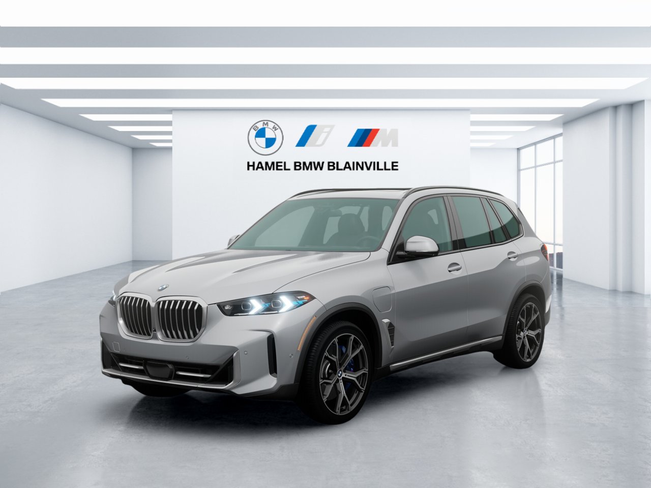 BMW X5 xDrive50e 2026 Gris pur givré Blainville - photo #0