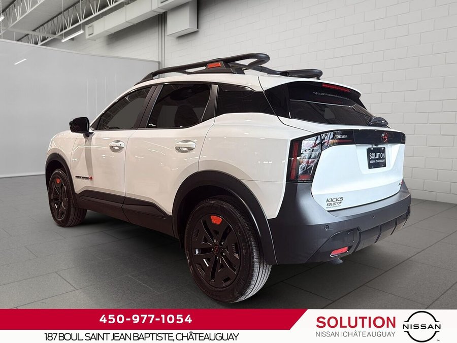 NISSAN Kicks KICKS ROCK CREEK 2027 Blanc d'Aspen triple couche