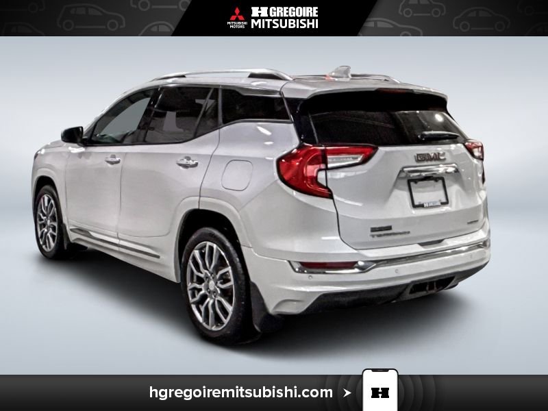 2023 GMC Terrain White Laval - photo #5