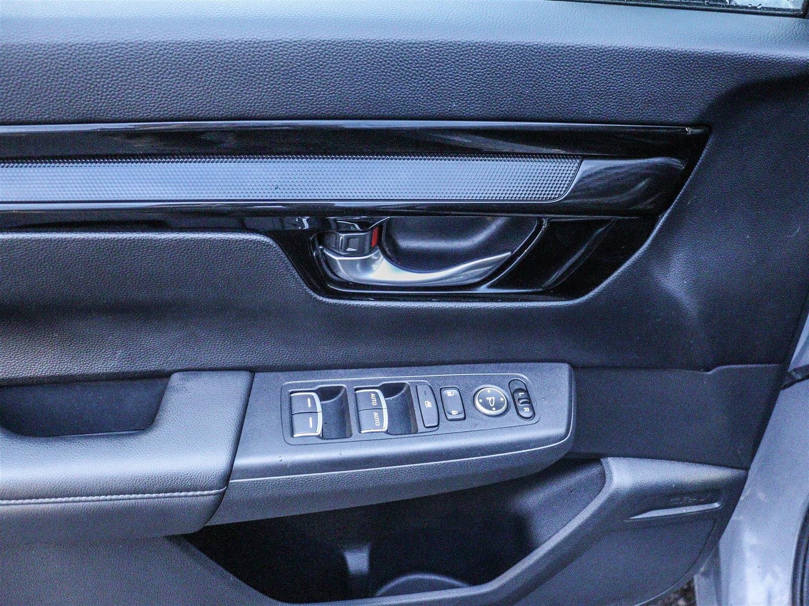 Honda CR-V Sport 2023 Grey Ottawa & Gatineau - photo #9