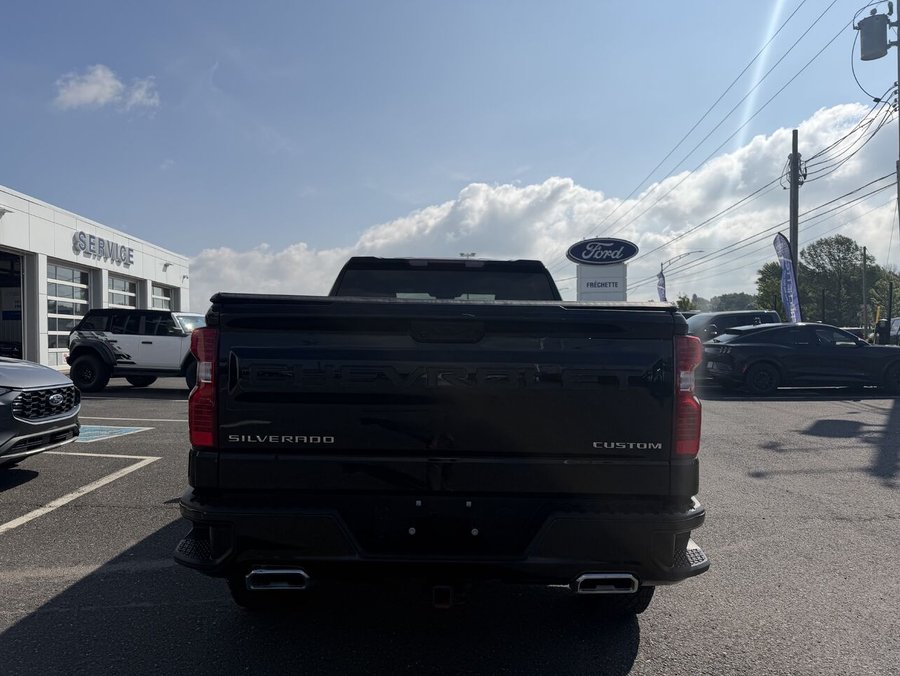 CHEVROLET SILVERADO 2024 2024 Noir