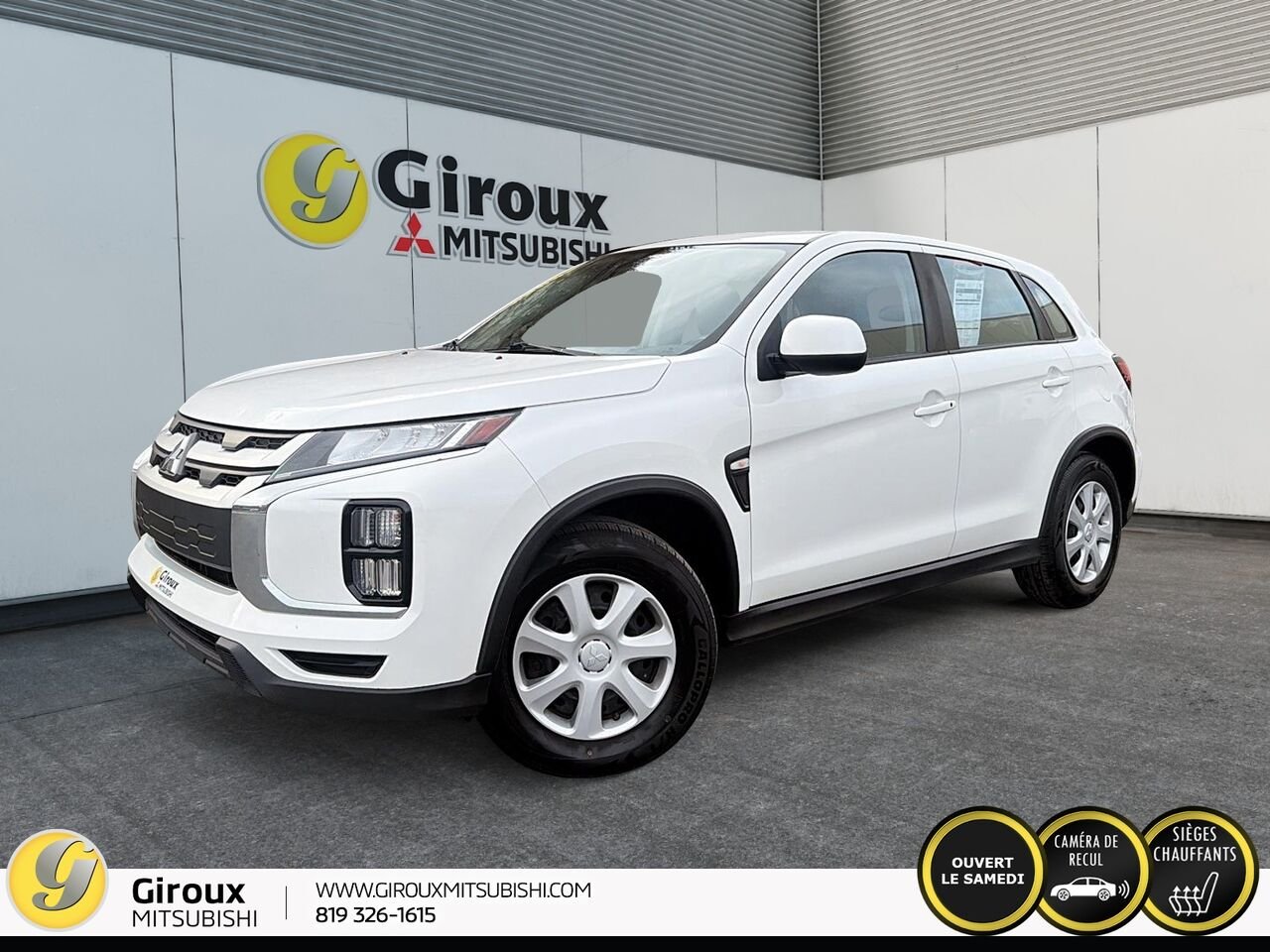 2021 Mitsubishi RVR White Sainte-Agathe-des-Monts - photo #1
