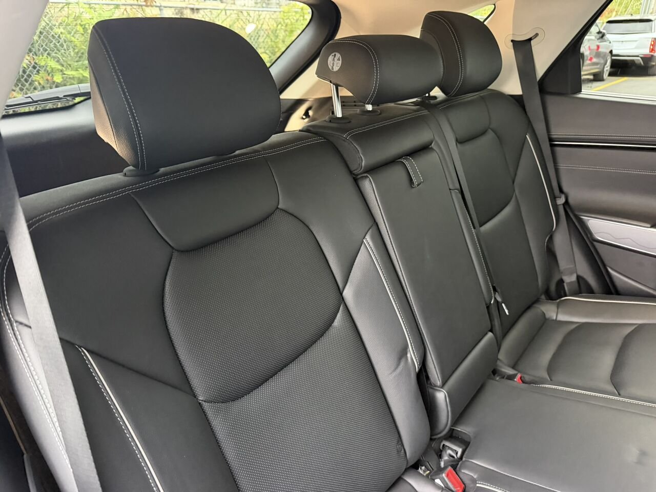 Genesis GV70 2.5T Advanced Plus AWD 2024 Noir Laval - photo #17