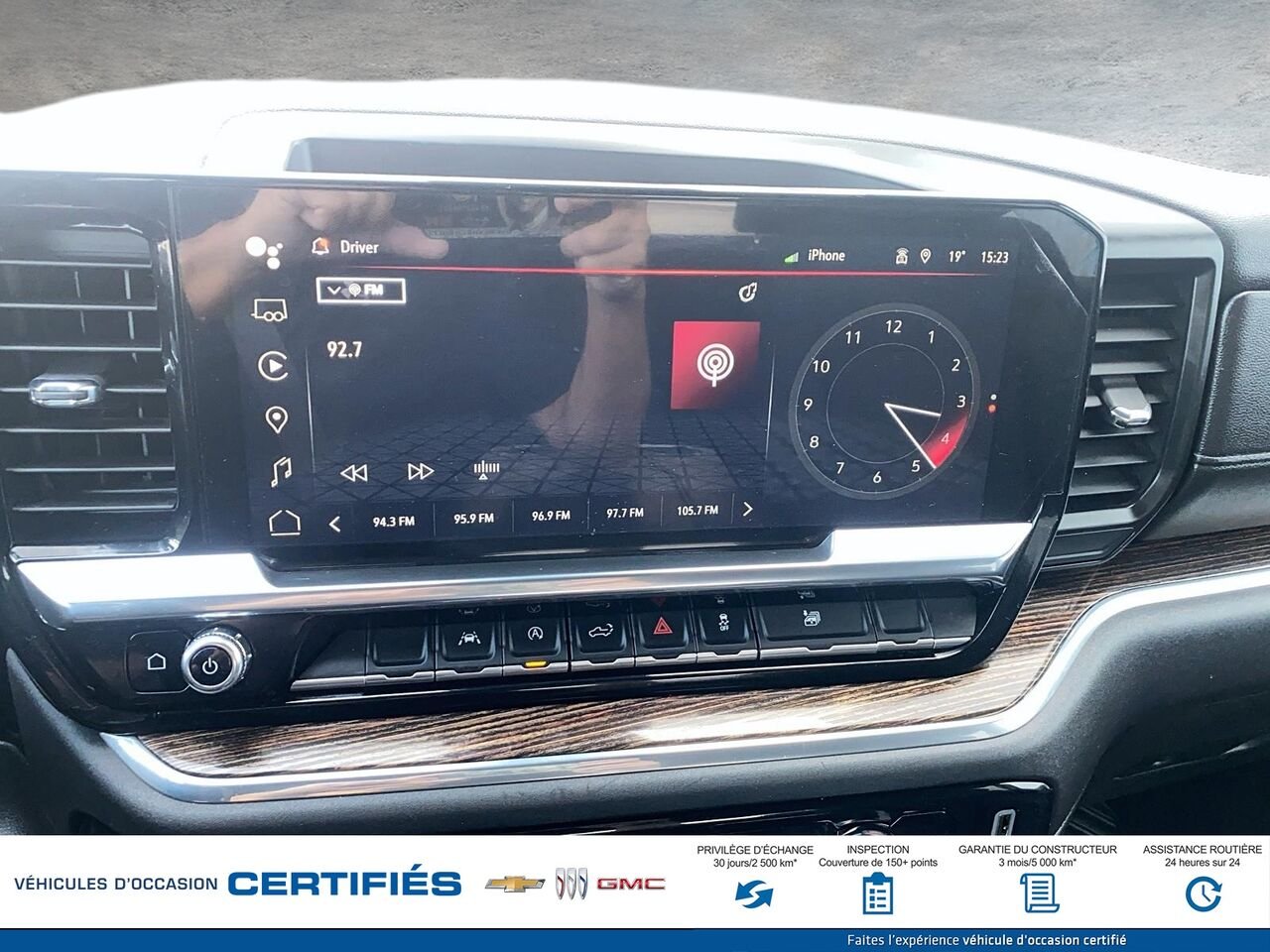 GMC SIERRA 150 Elevation cabine multiplace 4RM 157 po 2024 Blanc Montmagny - photo #16