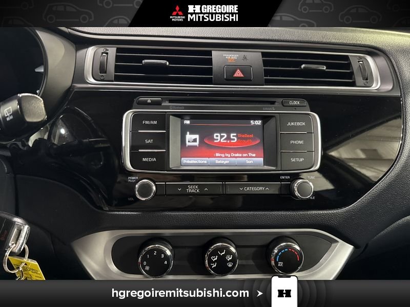 2016 Kia Rio Grey Blainville - photo #26