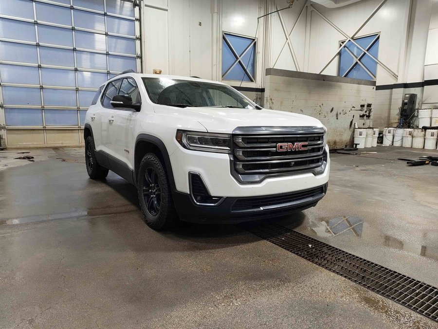 2023 GMC Acadia AT4 Luxury Pro Grade V6 AWD | 6 Passenger Seating White