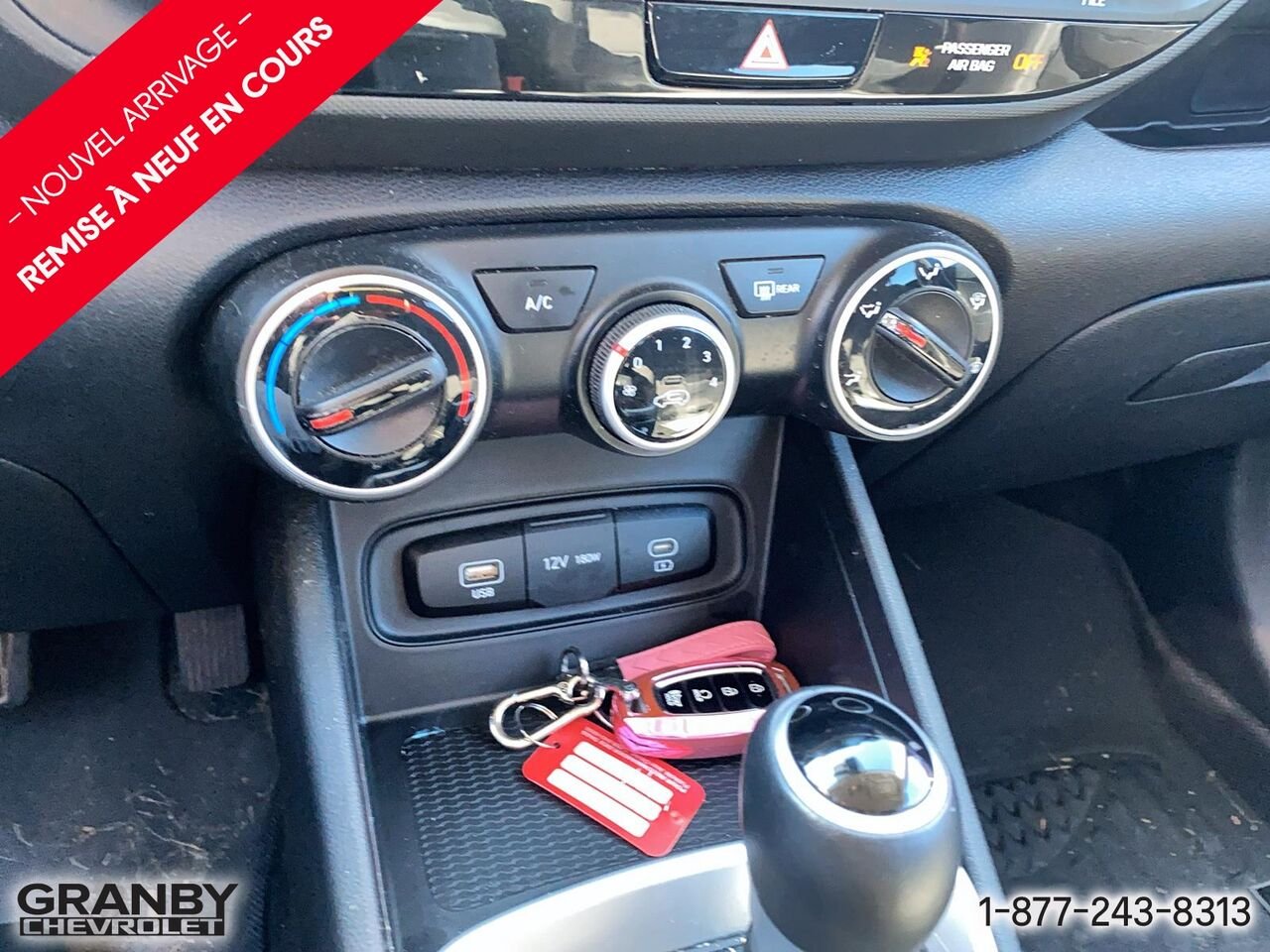 2024 Hyundai Venue Preferred IVT | 27-0249A Blue Granby - photo #15