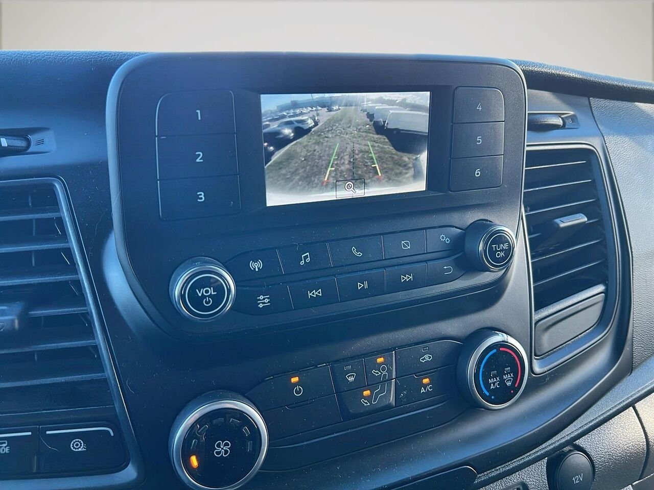 2025 Ford Transit fourgon utilitaire toit surélevé Québec - photo #16