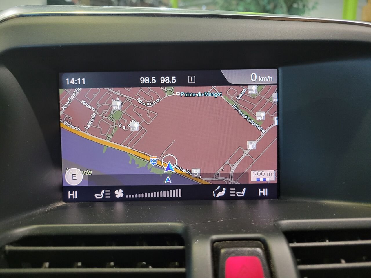 2017 Volvo XC60 Grey  - photo #21