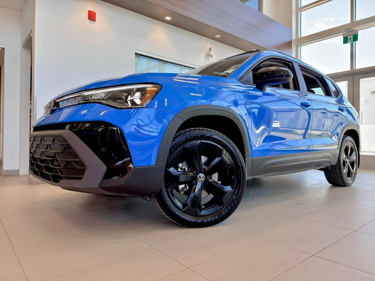 Volkswagen Taos 2026 Bleu Notre-Dame-des-Prairies - photo #1