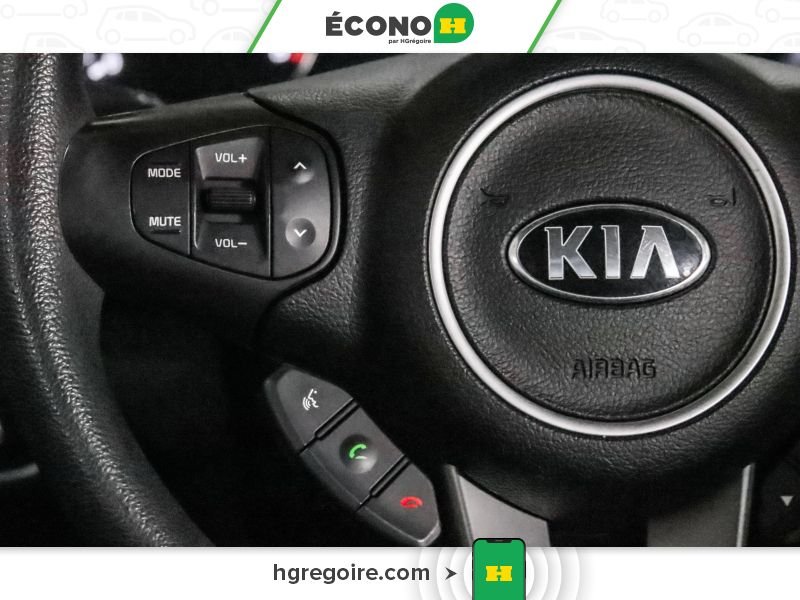 2015 Kia Rondo Grey Saint-Eustache - photo #14
