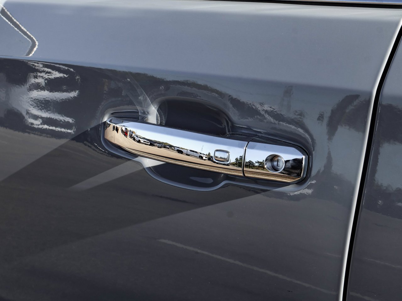 2025 GMC Sierra 1500 4WD Crew Cab 147 Denali Grey Sherwood Park - photo #11