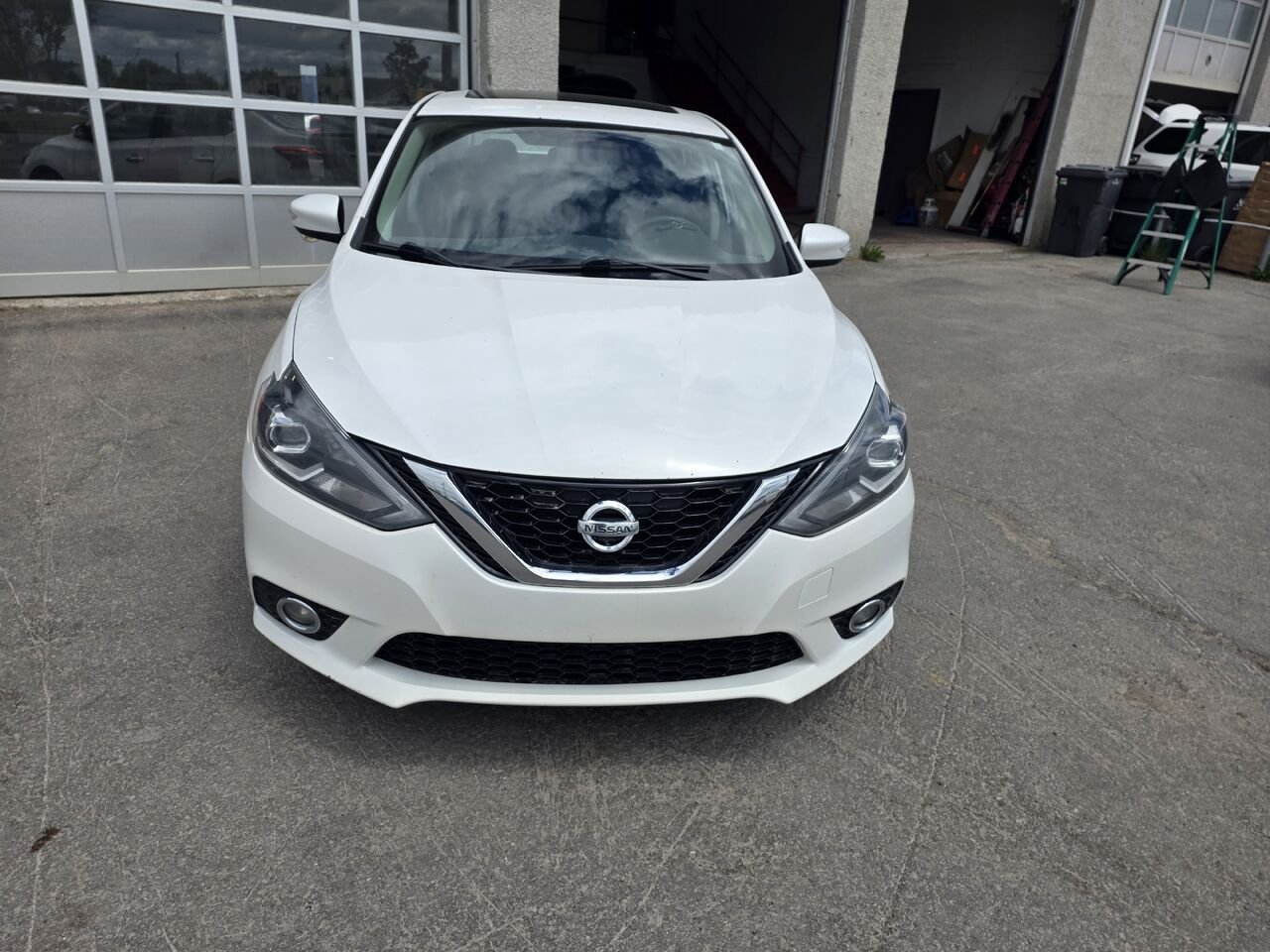 2016 Nissan Sentra White  - photo #9