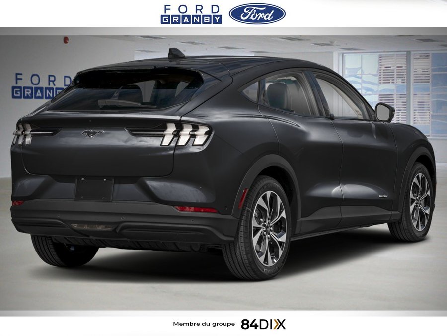 Ford Mustang Mach-E Sélect TI 2026 Noir ombre