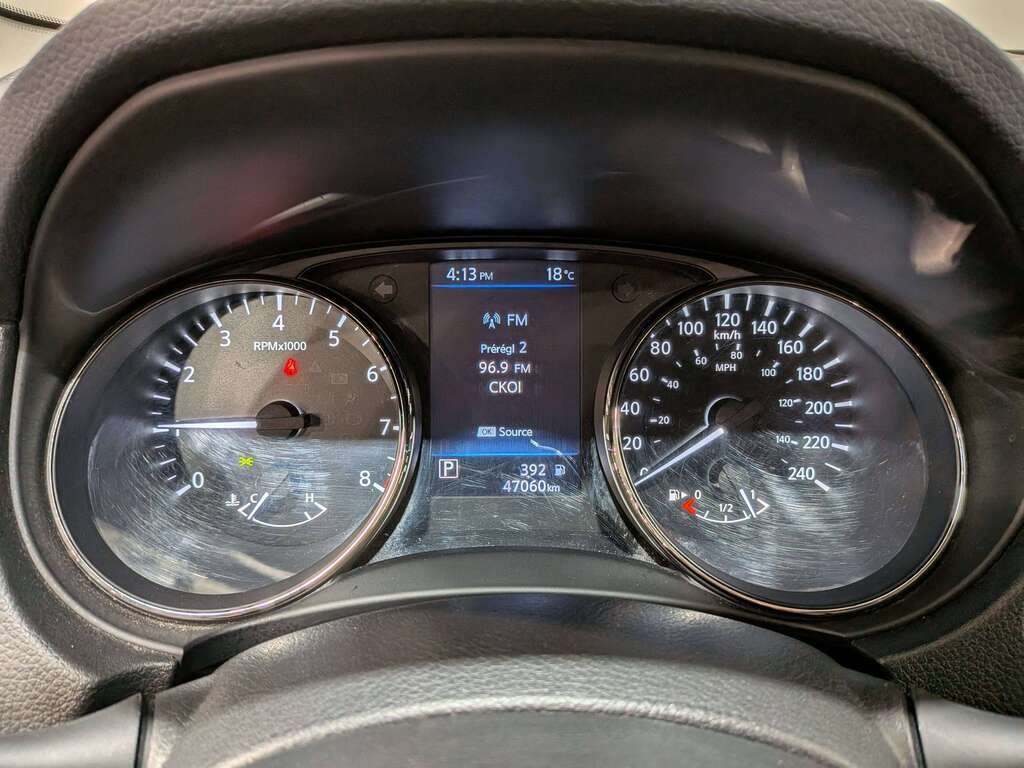 Nissan Qashqai FWD SV CVT 2021 Blanc Val-David - photo #16