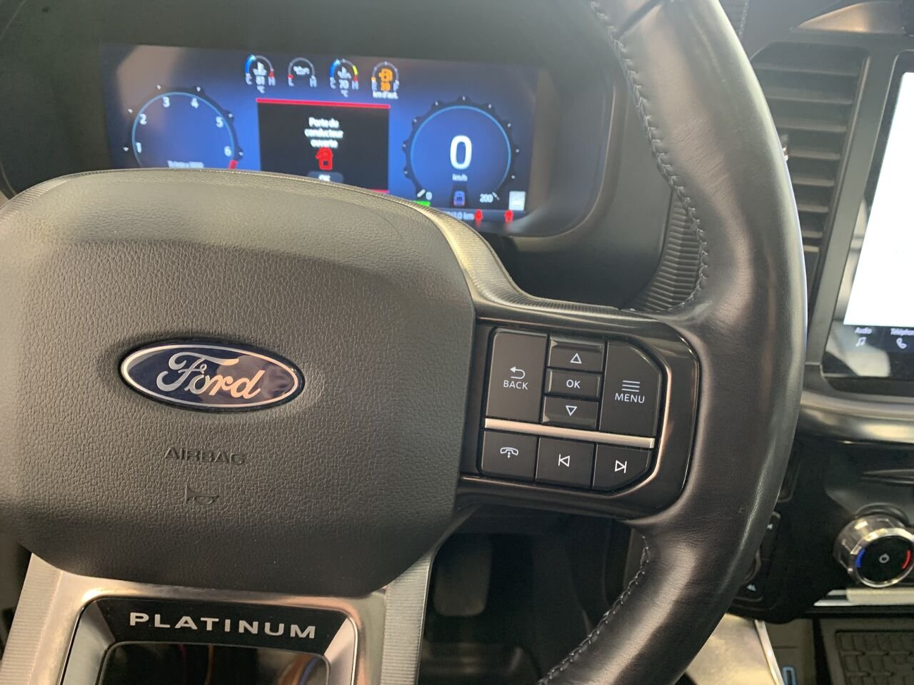 2024 Ford F-150 PLATINUM Grey Châteauguay - photo #47