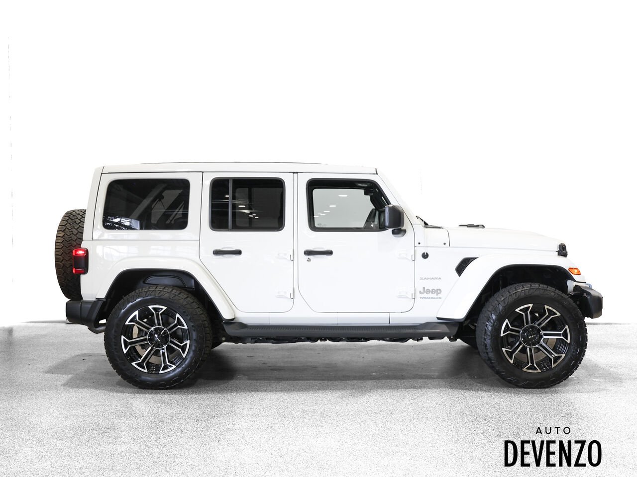 2023 Jeep Wrangler 4xe White Saint-Eustache - photo #1