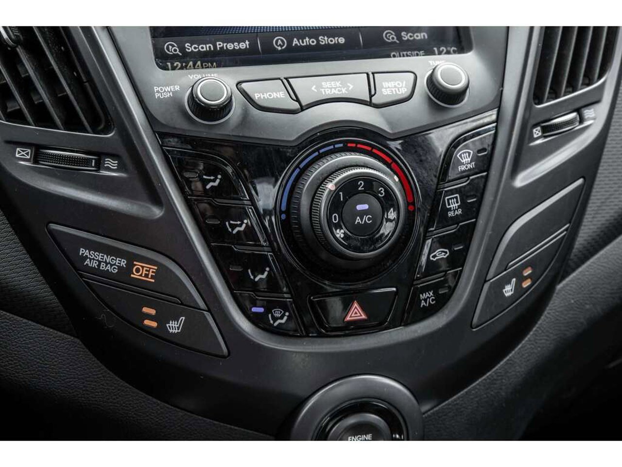 Hyundai Veloster 2019 Blanc Sainte-Julienne - photo #20