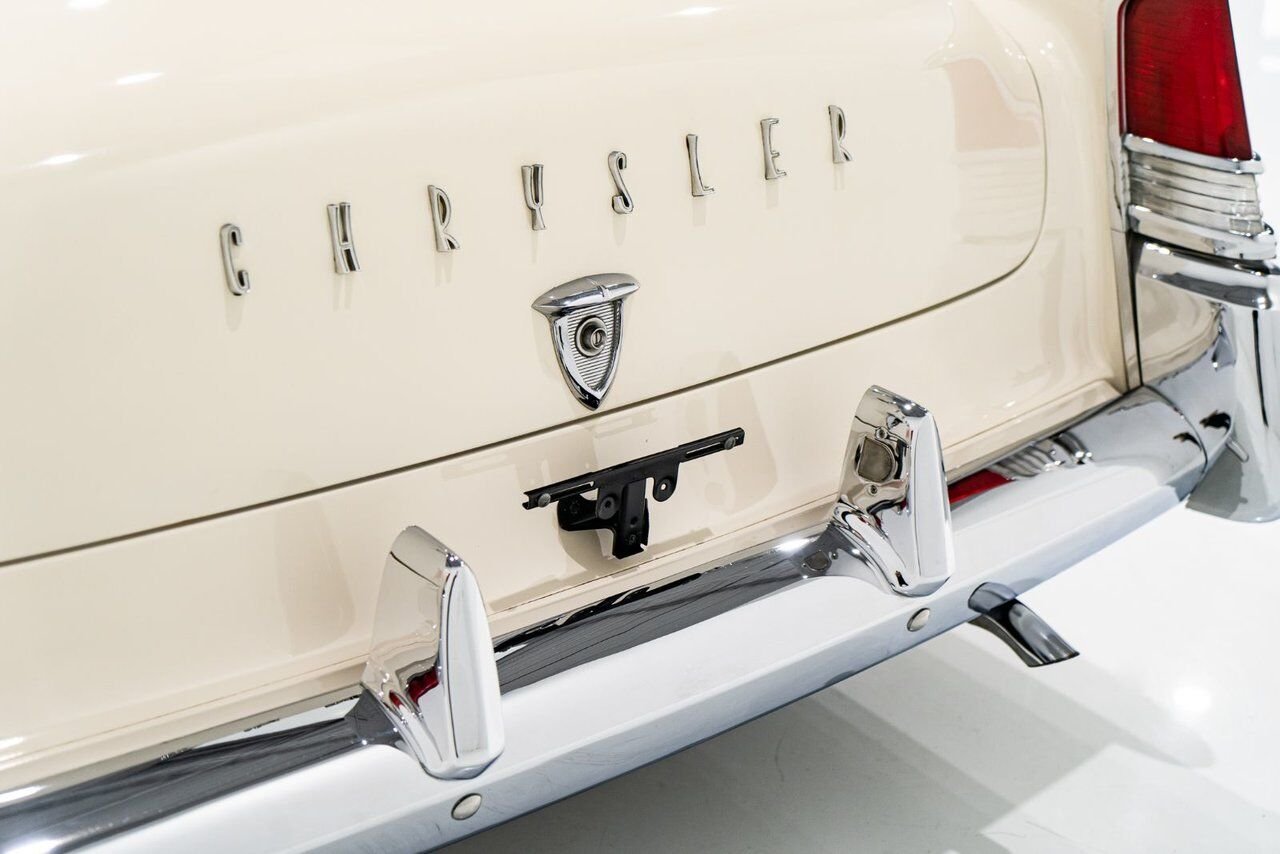 Chrysler New Yorker PRICE IN USD Fantastic driver with extensive documentation | PRICE IN USD 1956 Beige Montréal - photo #40
