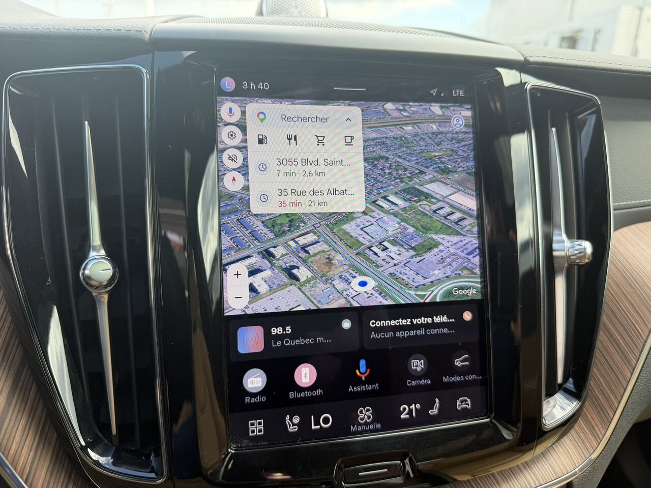 2023 Volvo XC60 B6 Ultimate AWD White Laval - photo #26