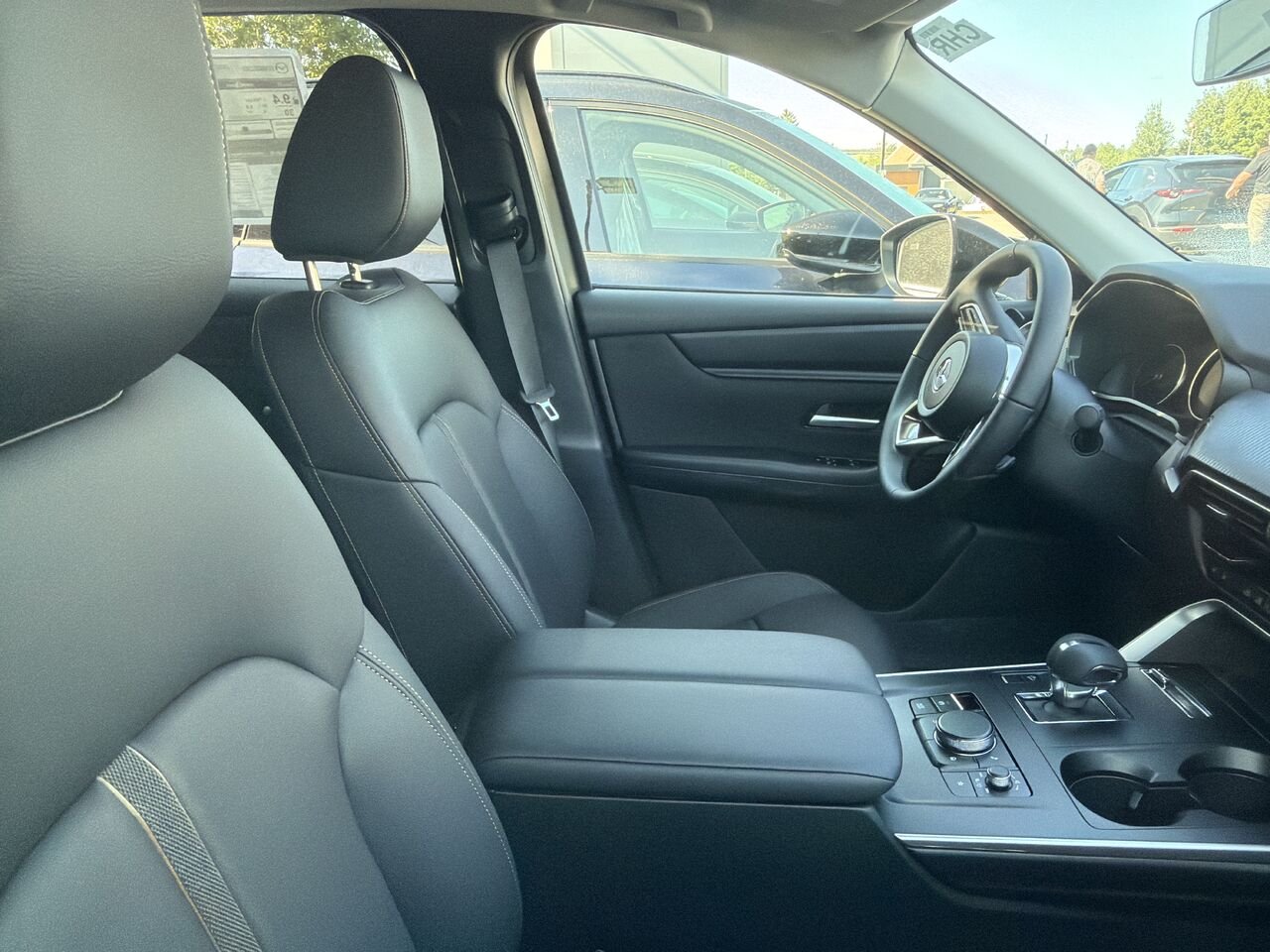 2026 MAZDA CX-90 MHEV Jet Black Mica Ste-Marie - photo #7