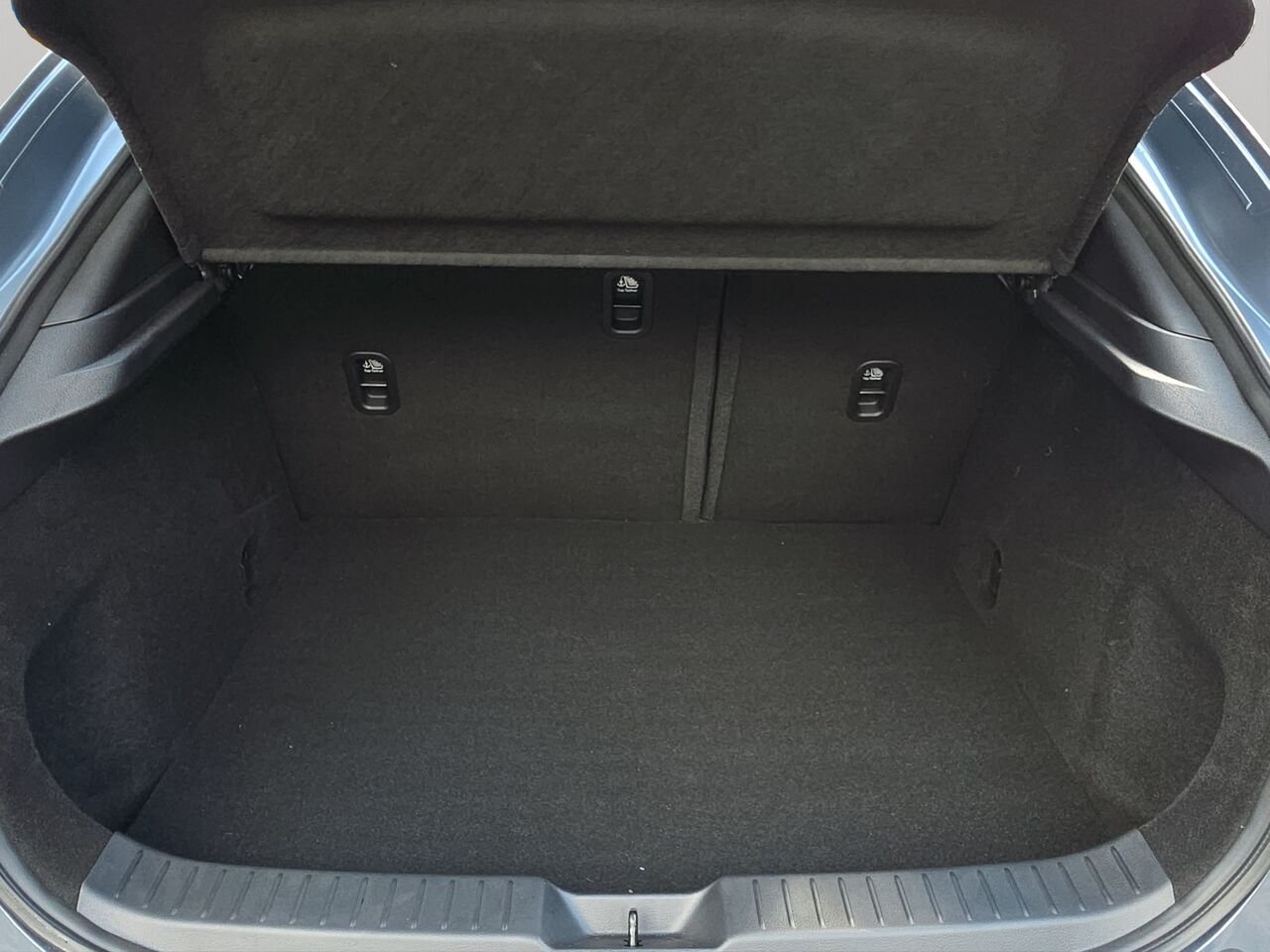 2026 Mazda CX-30 GT TI Polymetal Grey Metallic Val-David - photo #29