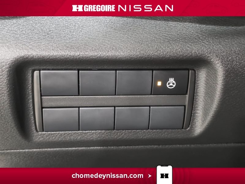 2023 Nissan Kicks Grey Laval - photo #14