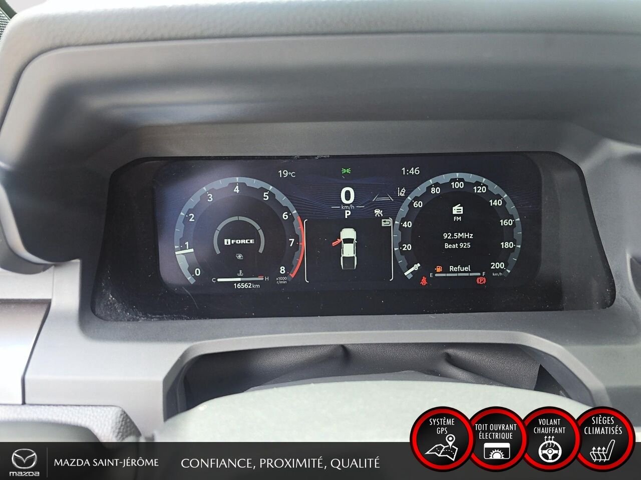 2025 Toyota Tacoma Black Sainte-Agathe-des-Monts - photo #15