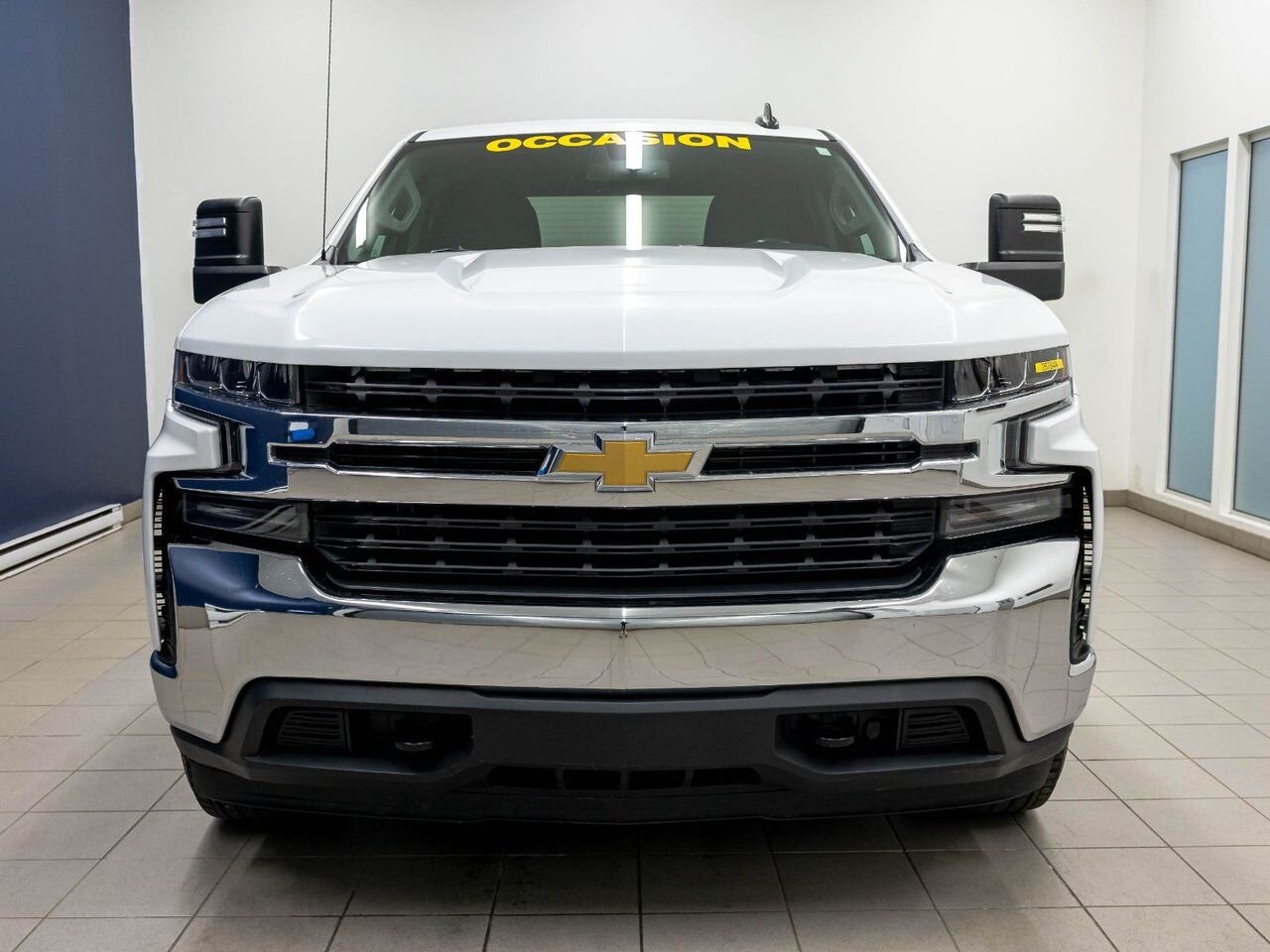 Chevrolet Silverado 1500 LT V8 4X4 *GR. REMORQ MAX* SIEGES CHAUFF *CARPLAY 2020 Blanc Saint-Jérôme - photo #3