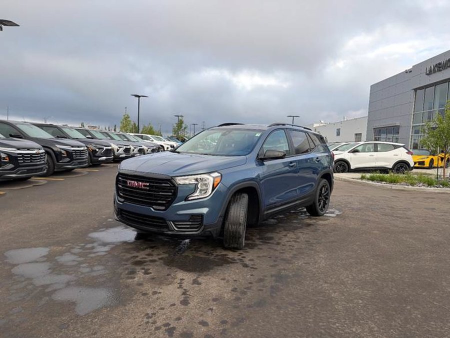 2024 GMC Terrain SLE Elevation Pro AWD 1.5T | Panoramic Sunroof Grey
