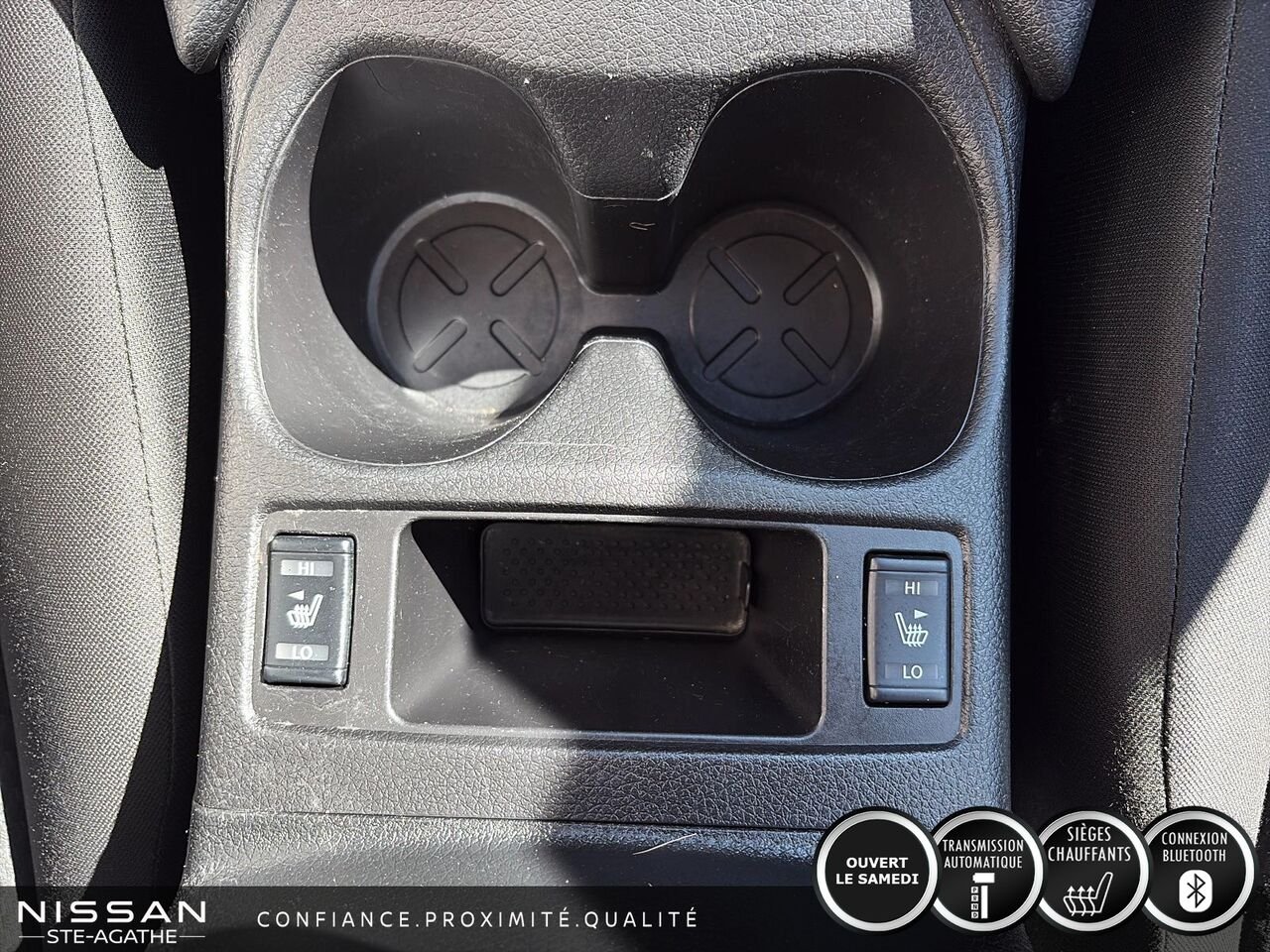 Nissan Qashqai S TI | AUTOMATIQUE | GROUPE COMMODITÉ | UN SEUL PROPRIÉTAIRE 2019 Gris Saint-Jérôme - photo #16