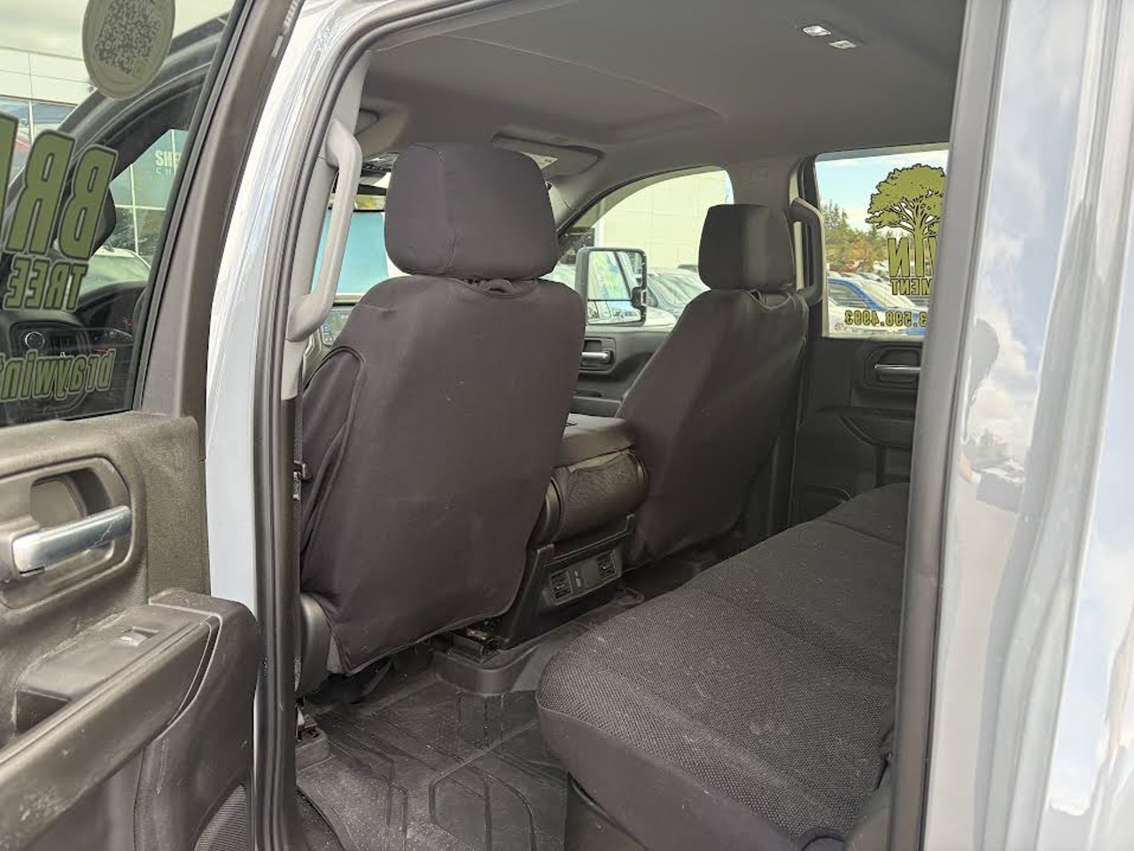 2025 Chevrolet Silverado 2500HD 4WD Crew Cab 159 Custom Grey Sherwood Park - photo #5