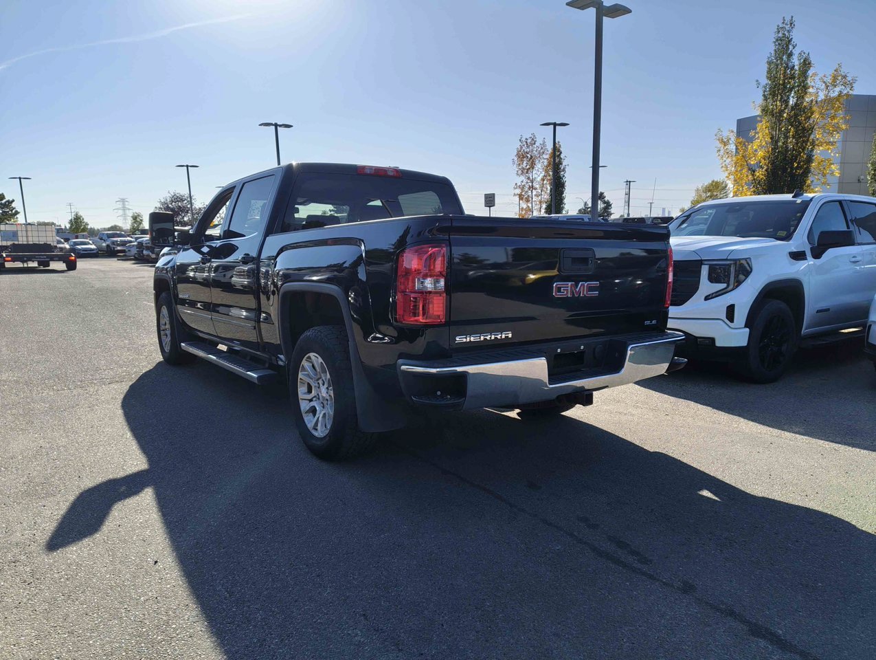 2017 GMC Sierra 1500 4WD Crew Cab 143.5 SLE Black Sherwood Park - photo #4