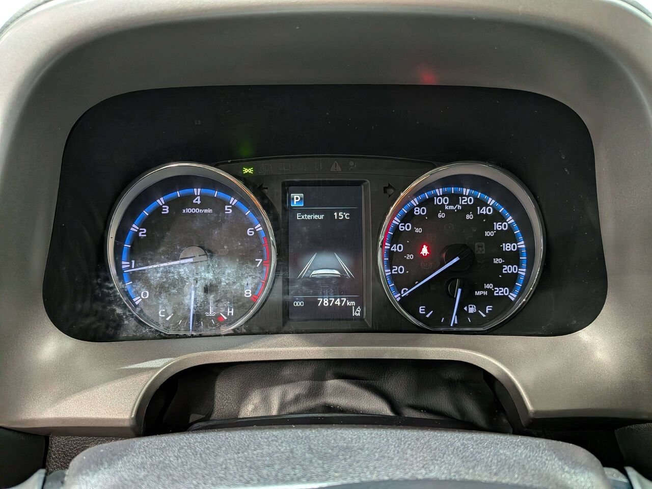 2018 Toyota RAV4 FWD LE Grey Val-David - photo #16