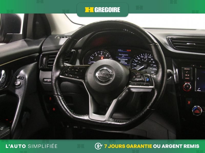 2021 Nissan Qashqai Red Saint-Eustache - photo #18