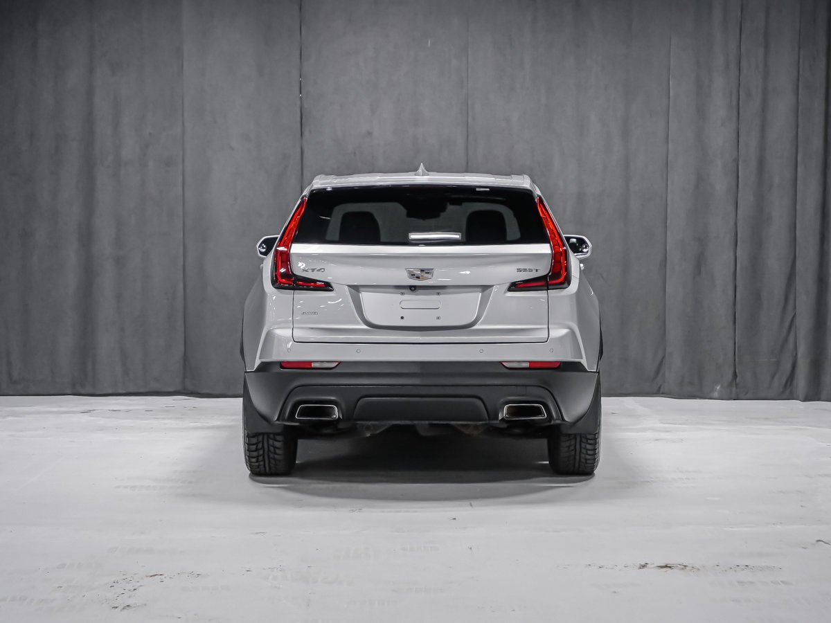 2020 Cadillac XT4 AWD LUXURY 2 SET DE PNEUS APPLE CAR PLAY Silver Montreal - photo #4
