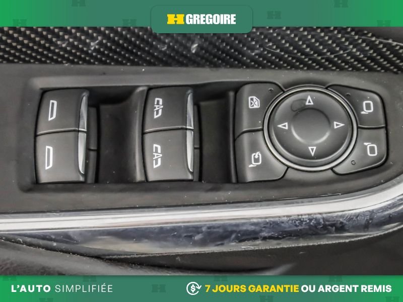 Cadillac XT4 2023 Gris Blainville - photo #18